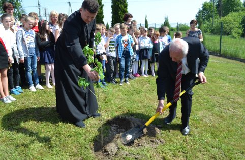 Sadzimy Dąb Niepodległości!